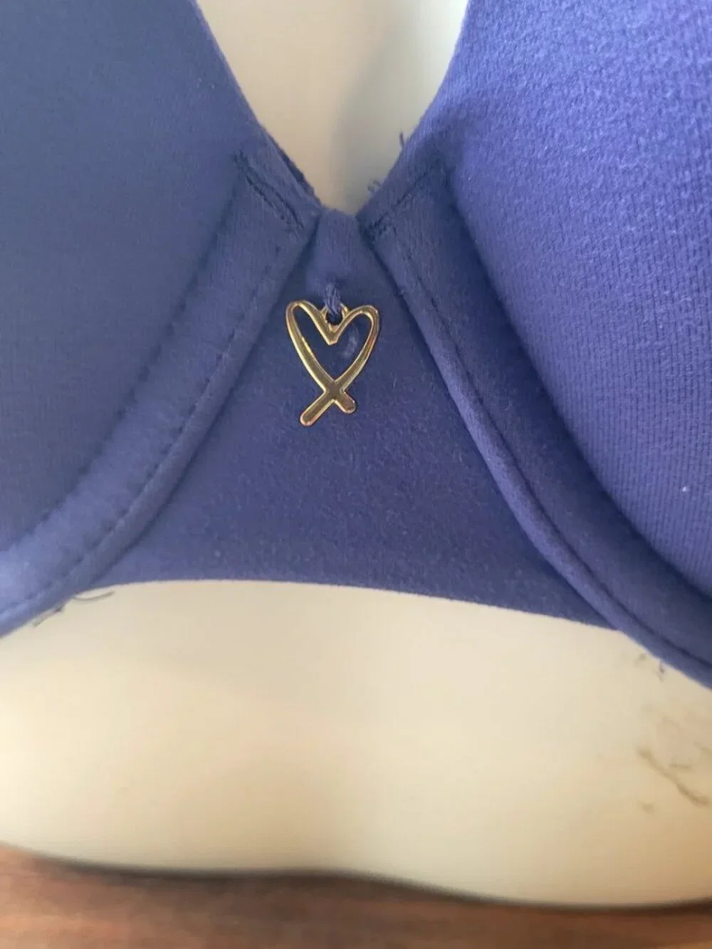 Victoria's Secret Blue Nylon Spandex Bra 34D with Heart Charm